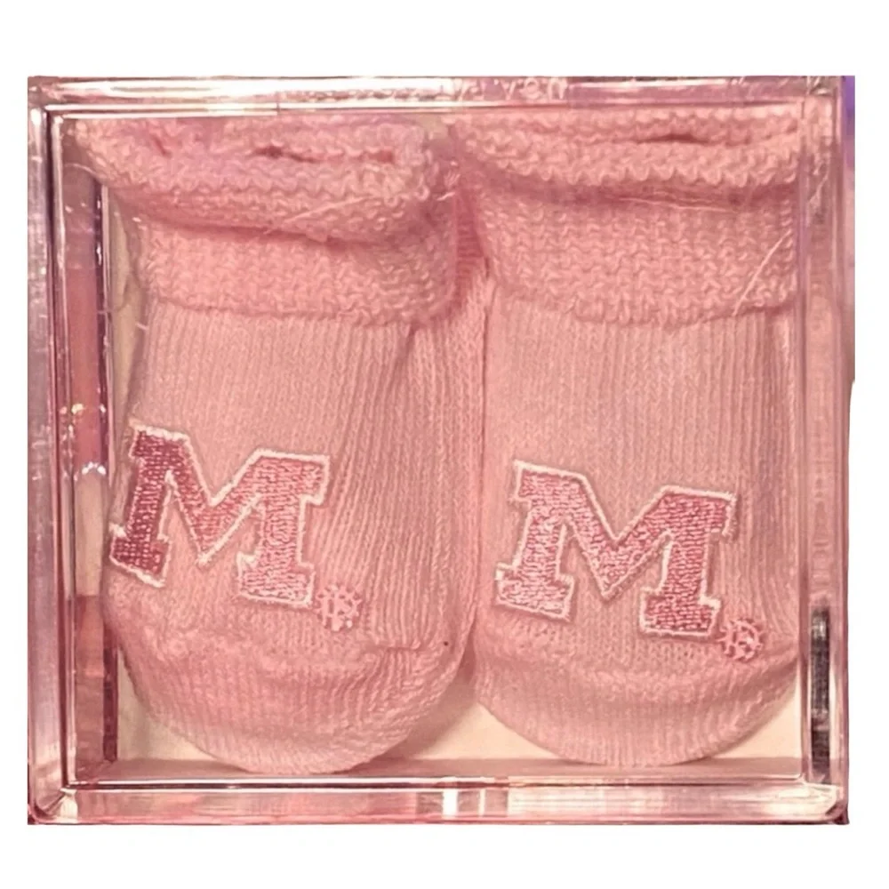 UNIVERSITY OF MICHIGAN (UofM) Pink Infant Booties in Protective Case, NWT
